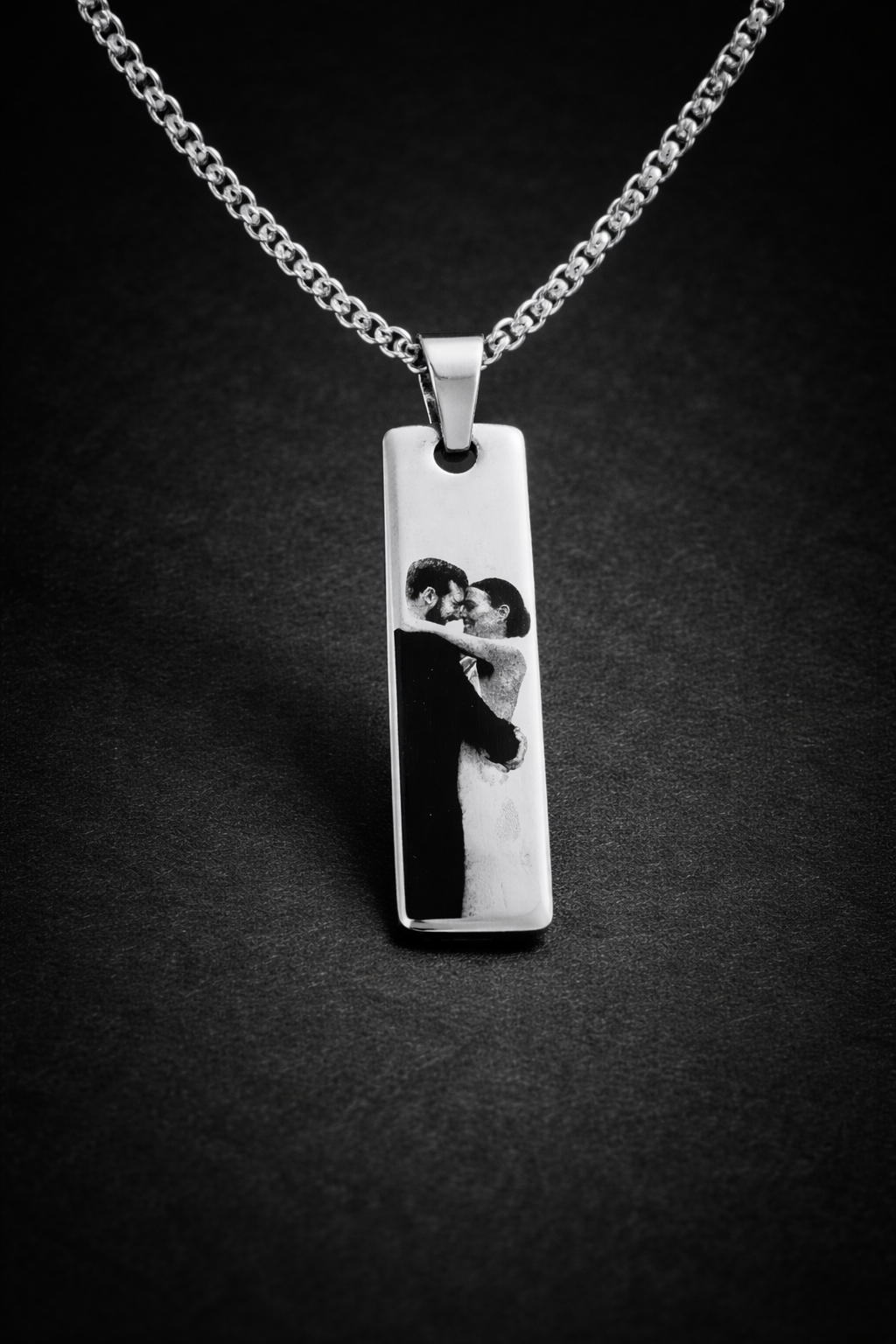 Custom Engraved Eyes Necklace – Personalized Vertical Silver Pendant