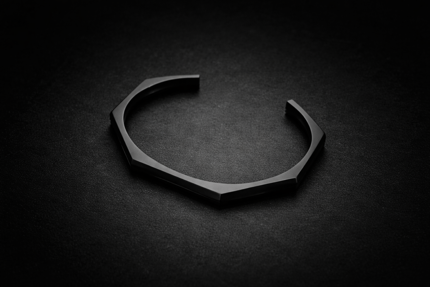 HEXAGON STEEL CUFF BANGLE SET - ZANMATO